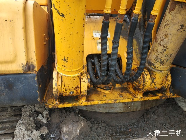 现代 R150W-7 挖掘机