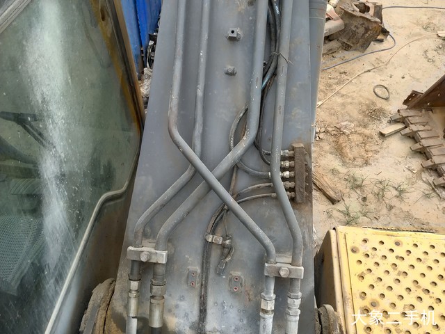 沃尔沃 EC210BLC 挖掘机