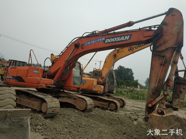 斗山 DH225LC-7 挖掘机