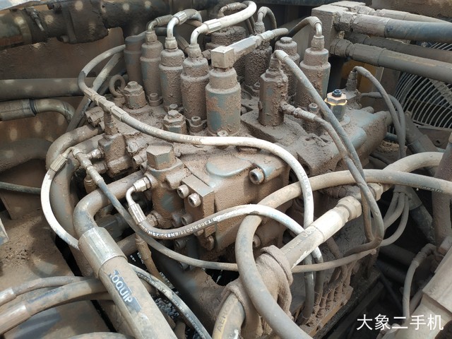 沃尔沃 EC480DL 挖掘机