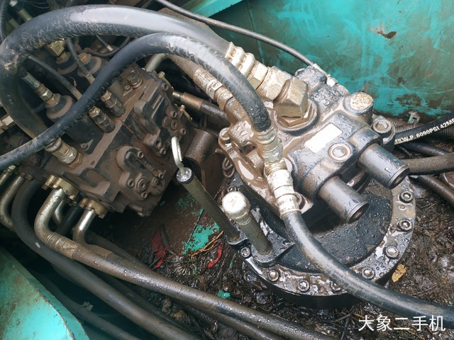 神钢 SK250LC-8 挖掘机