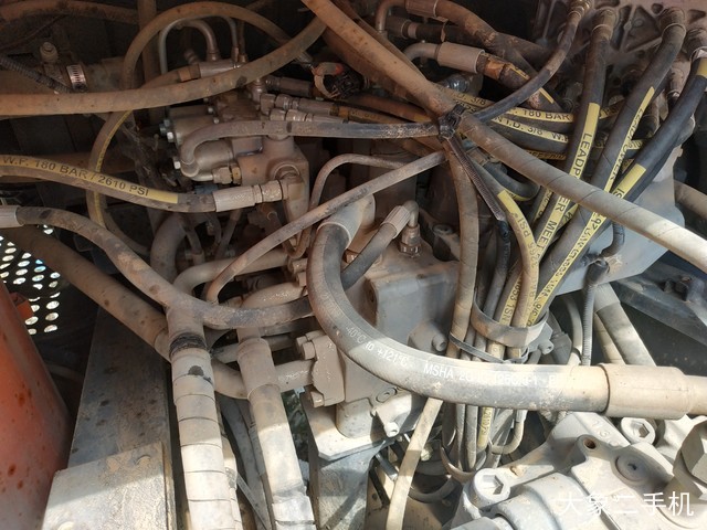 日立 ZX210LC-5A 挖掘机