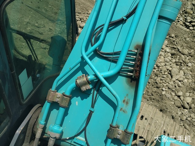 神钢 SK260LC-8 挖掘机