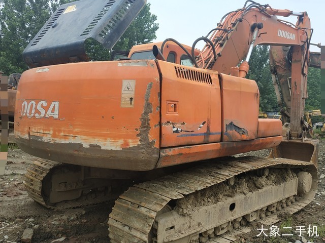 斗山 DH225LC-7 挖掘机