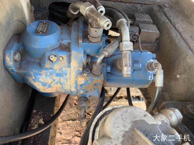 恒天九五 JZL60 挖掘机