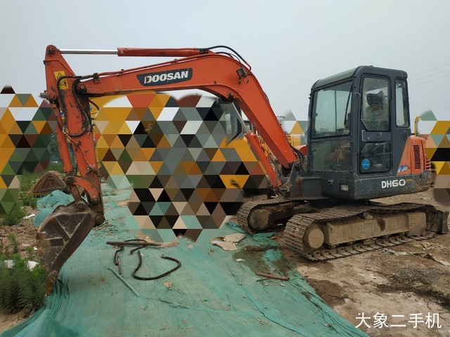 斗山 DH55-V 挖掘机