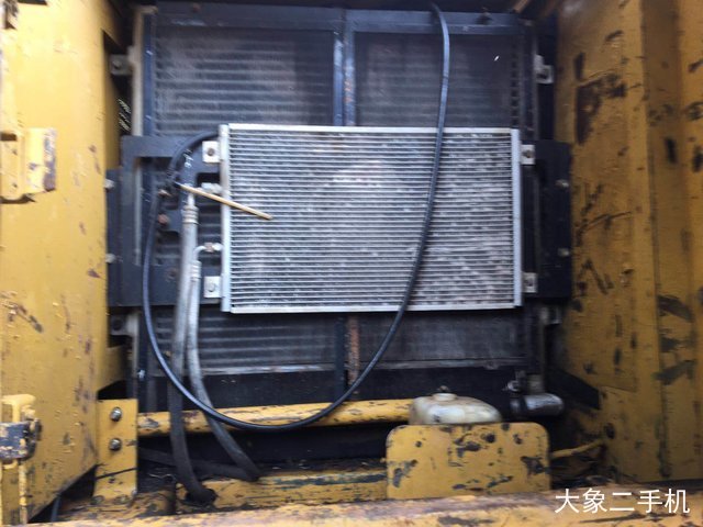 卡特彼勒 320C 挖掘机