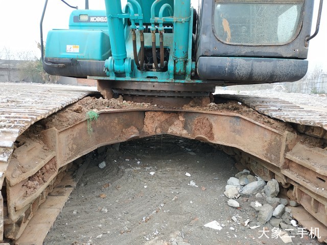 神钢 SK350LC-8 挖掘机