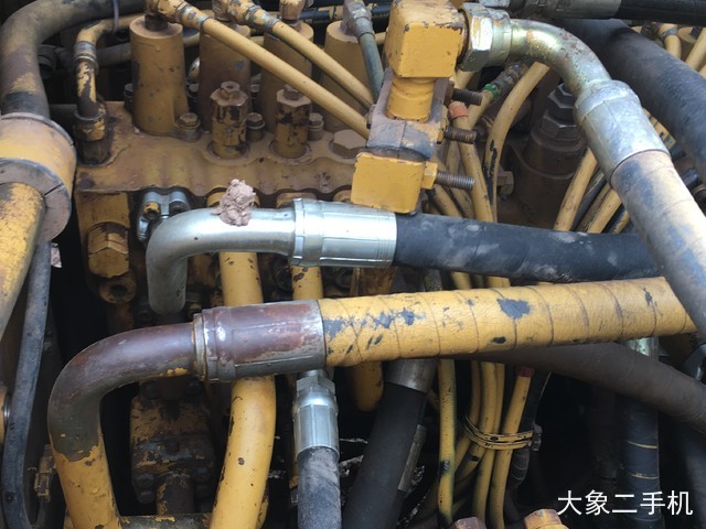 卡特彼勒 320C 挖掘机
