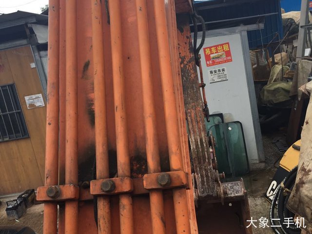 斗山 DX60W 挖掘机