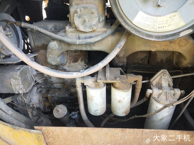 山推 SD32W岩石型 推土机