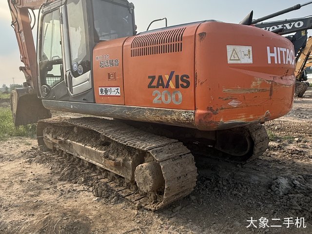 日立 EX200 挖掘机