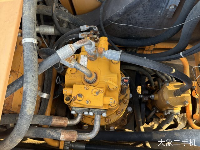 三一重工 SY235C-9 挖掘机