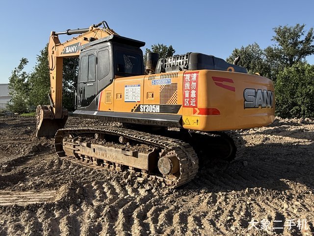 三一重工 SY305H 挖掘机