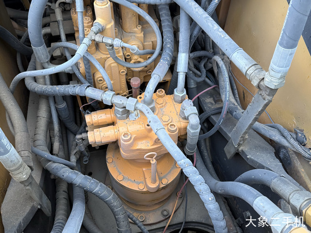 三一重工 SY135C-9 挖掘机