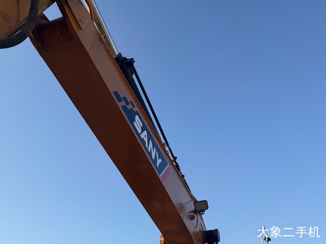 三一重工 SY135C-9 挖掘机