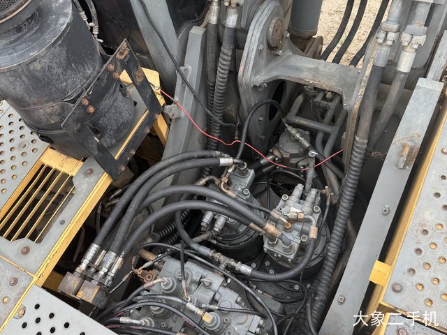 沃尔沃 EC480DL 挖掘机