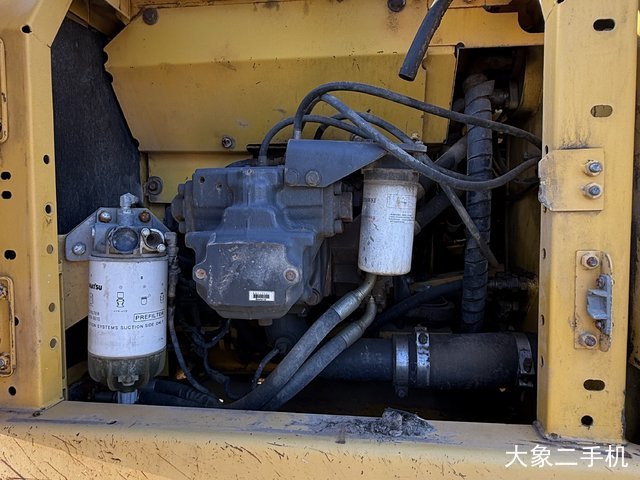 小松 PC200-8M0 挖掘机