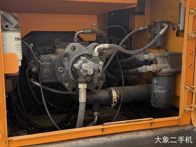 三一重工 SY235C-9 挖掘机