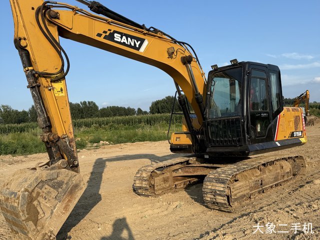 三一重工 SY155C-9 挖掘机