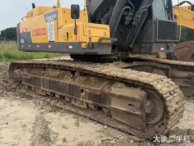 沃尔沃 EC480DL 挖掘机