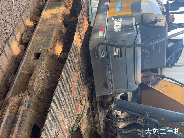 徐工 XE210 挖掘机