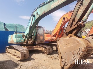 Kobelco SK250-6E Excavator