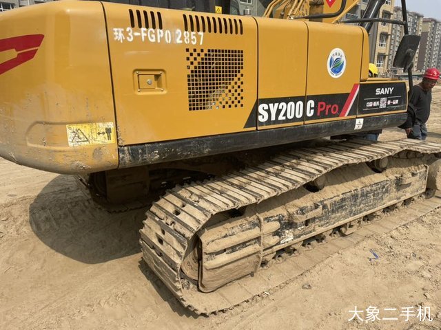 三一重工 SY200C 挖掘机
