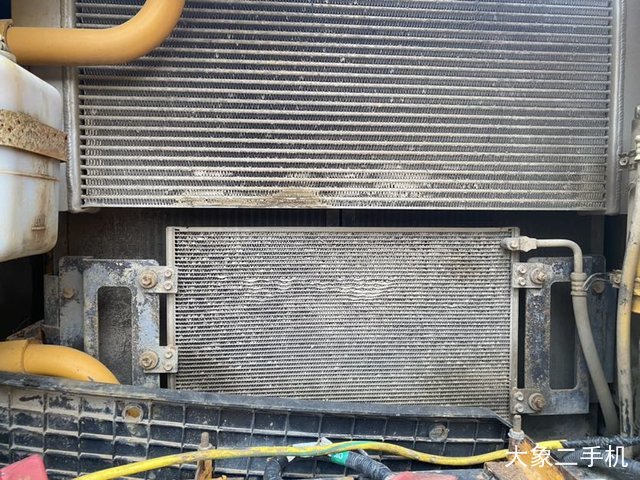 三一重工 SY235C-9 挖掘机