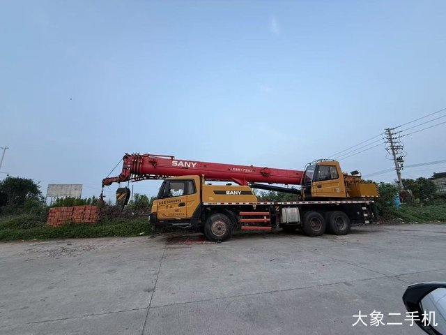 三一重工 STC200C5 起重机
