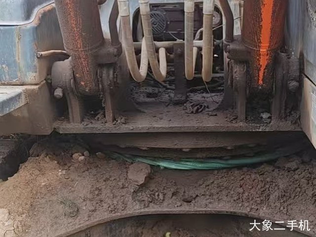 日立 ZX210LC-3 挖掘机