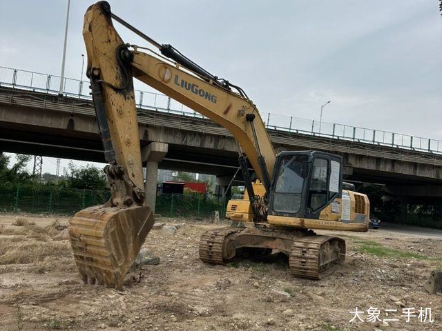 卡特彼勒 215液压 挖掘机