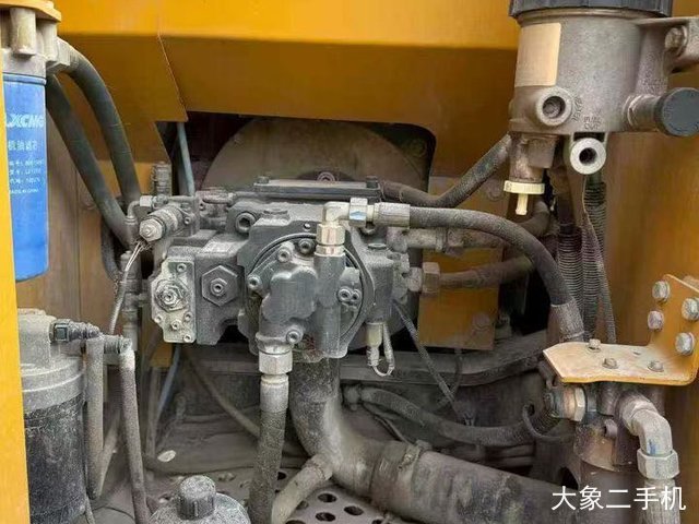 徐工 XE150 挖掘机