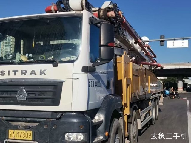 徐工 XZJ5260THB36-38 泵车