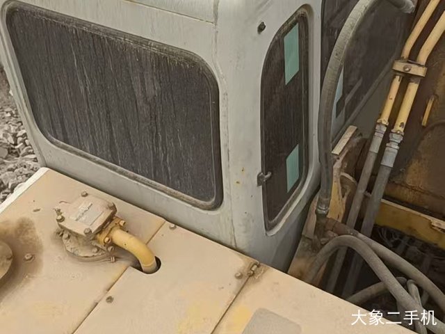 加藤 HD820III 挖掘机