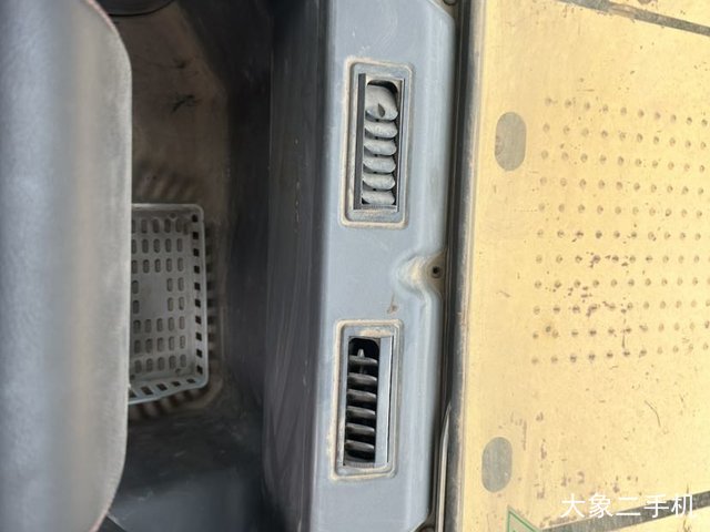 卡特彼勒 320DL液压 挖掘机