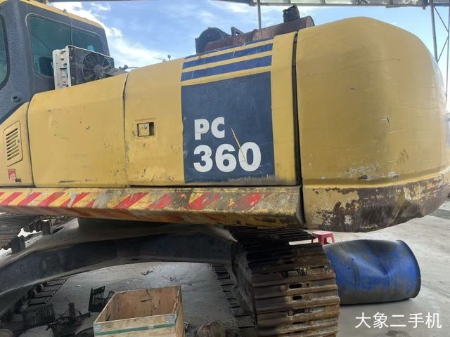 小松 PC35MR-2 挖掘机