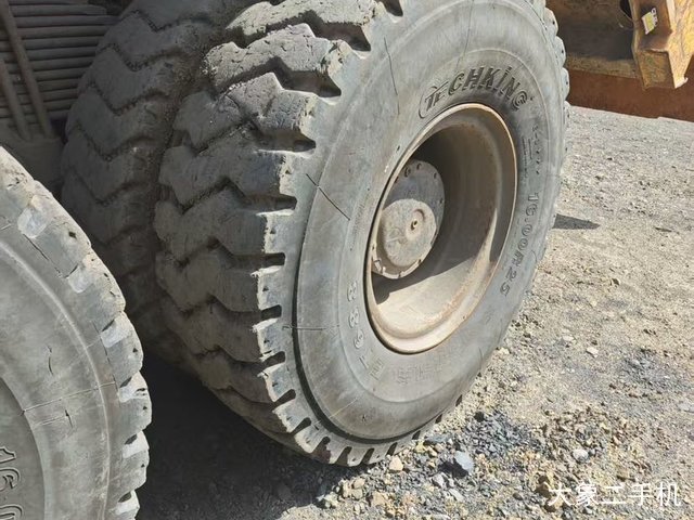 同力 TL875 非公路自卸车