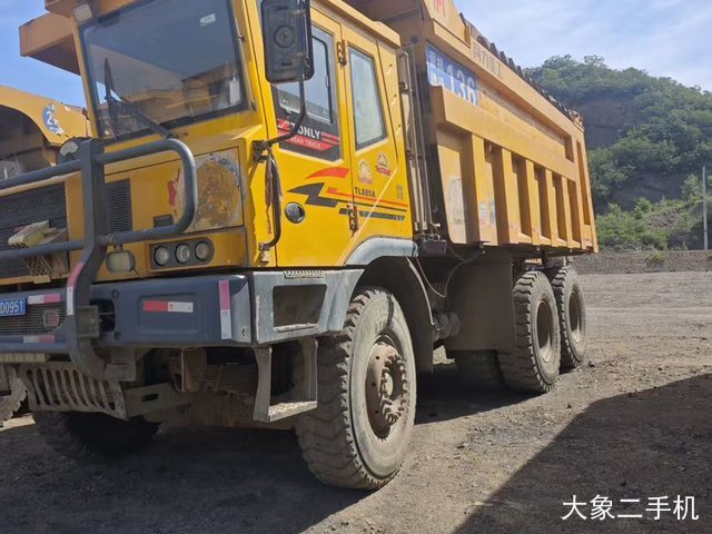 同力 TL875 非公路自卸车