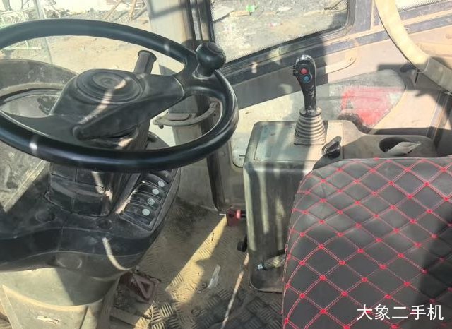 徐工 XS260H 压路机