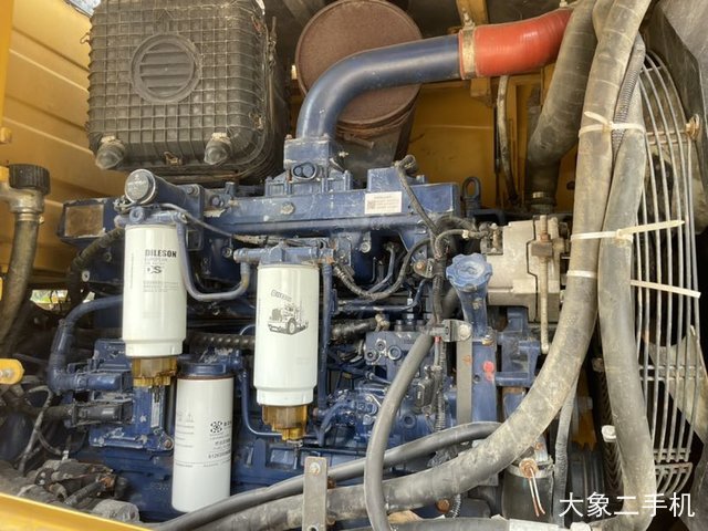 山东临工 L955F 装载机
