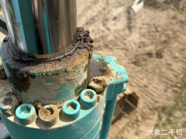 徐工 XE135B 挖掘机