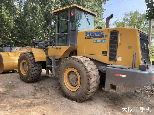 徐工 LW520F 装载机