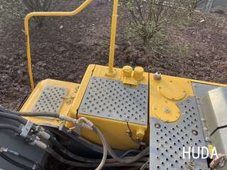 Volvo EC200D Excavator - 11