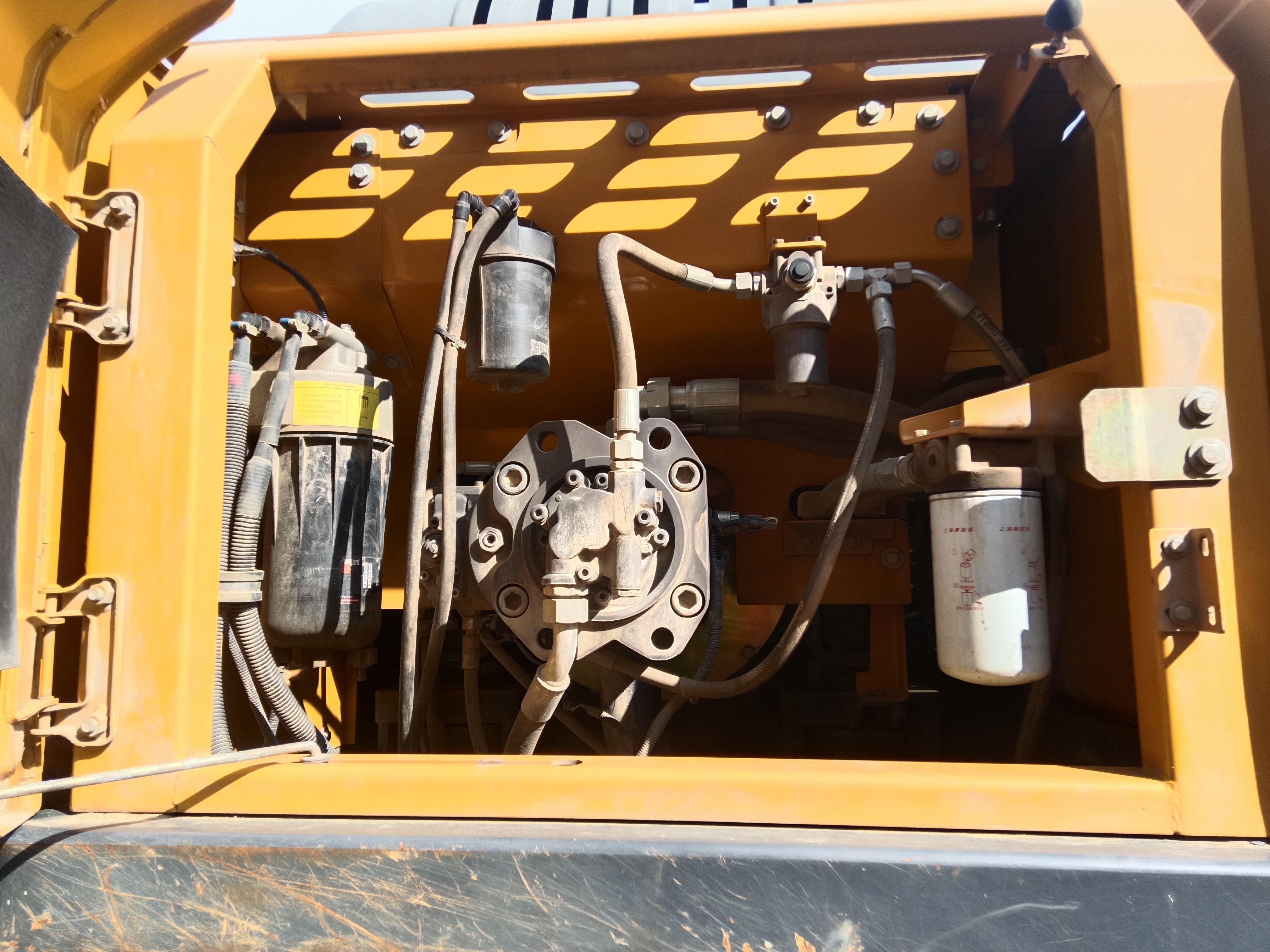XCMG XE200DA photo