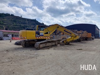 Komatsu PC200-8M0 Excavator - 4