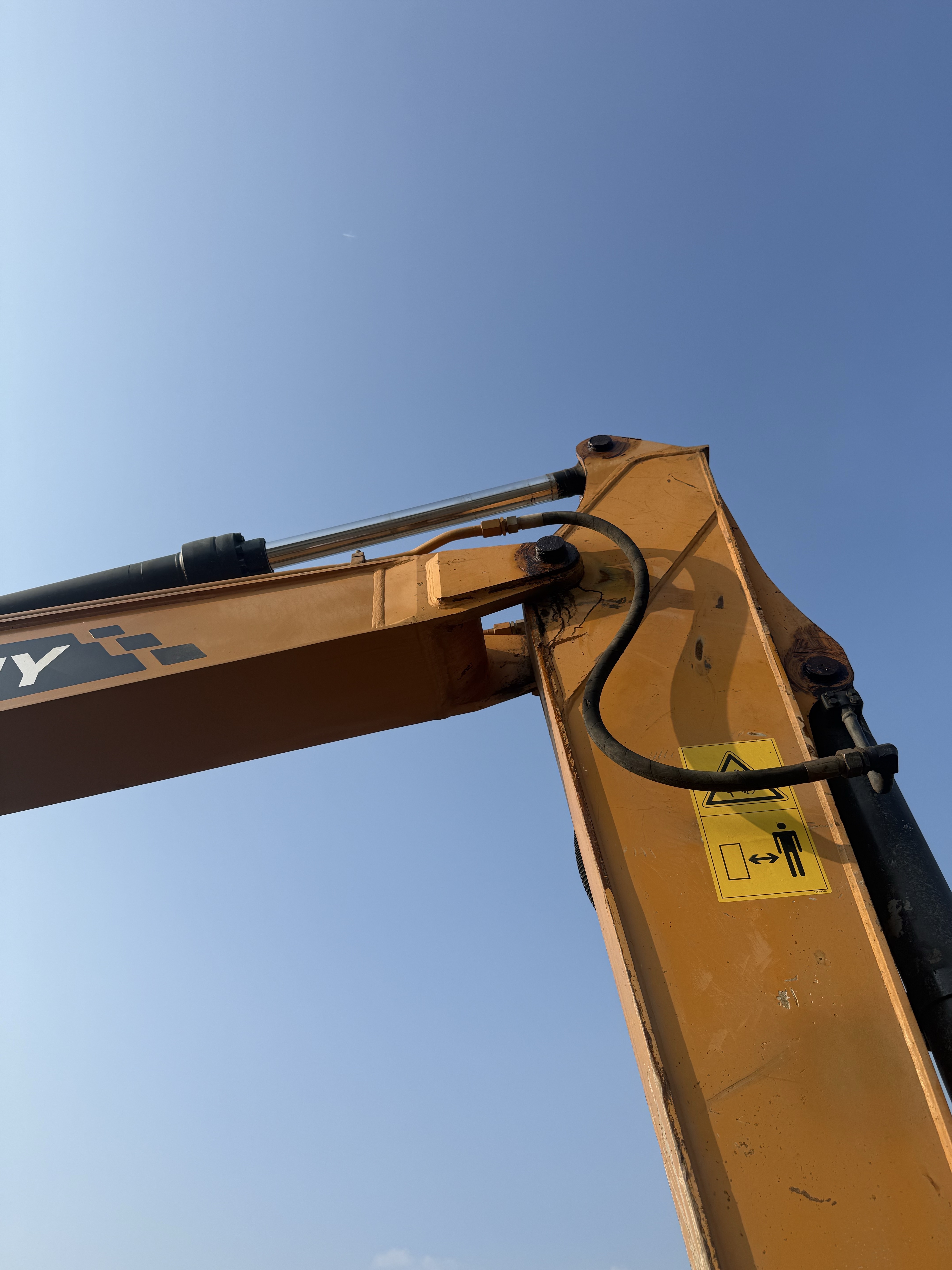 SANY SY135C-9 photo